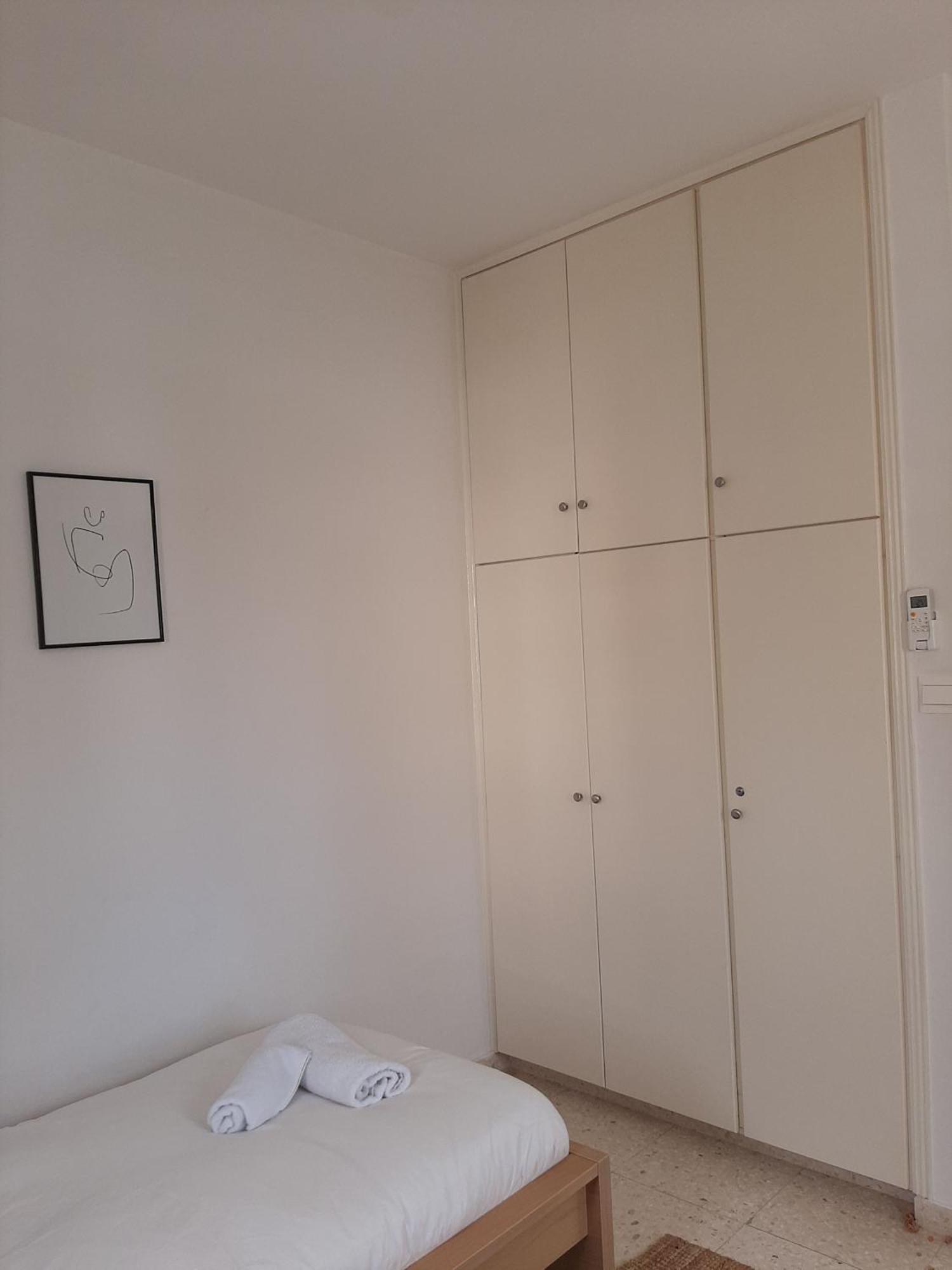 H&O Royal Townhouse In Center Paphos Apartment Екстериор снимка