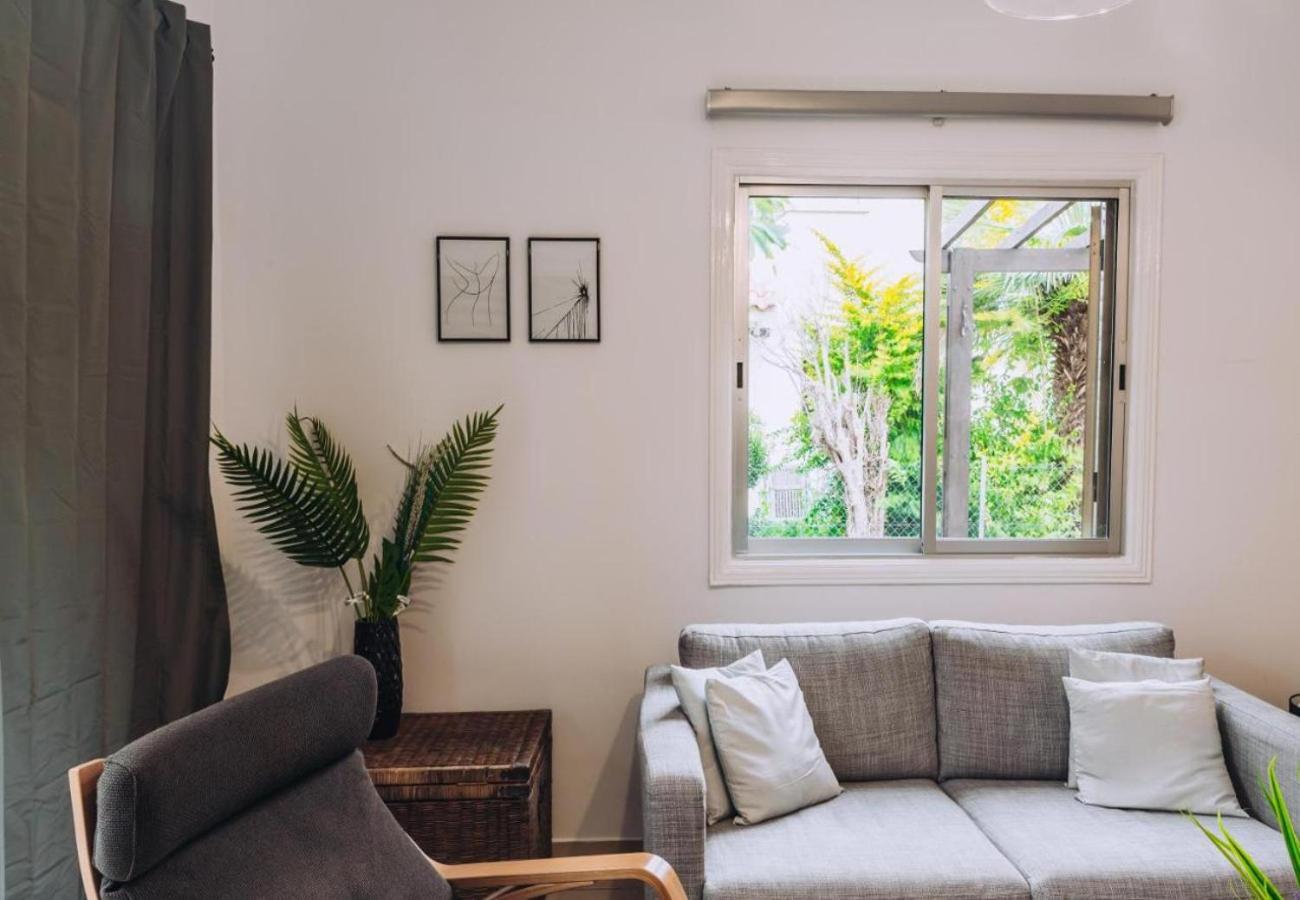 H&O Royal Townhouse In Center Paphos Apartment Екстериор снимка